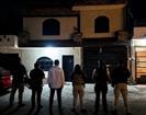 Resguardan casa de Arnulfo Jr. por caso de feminicidio