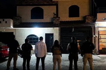 Resguardan casa de Arnulfo Jr. por caso de feminicidio