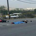 Muere Motociclista al impactarse con un tractocami&oacute;n en Garc&iacute;a
