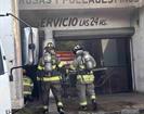 Consume incendio bodega de flores en Monterrey