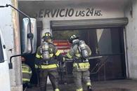 Consume incendio bodega de flores en Monterrey Consume incendio bodega de flores en Monterrey