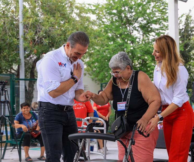Supera Monterrey entrega de 4 mil apoyos funcionales