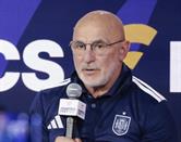 Lamine tiene que ser Lamine, Messi es inigualable: De la Fuente