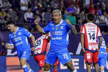 Cruz Azul arranca el Apertura con victoria