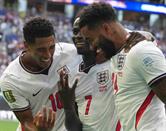 Inglaterra se queda con el tercer lugar tras vencer a Francia Inglaterra se queda con el tercer lugar tras vencer a Francia