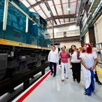 Sheinbaum supervisa locomotoras del Tren Maya de carga