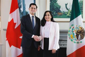 Fortalece canciller relaci&oacute;n binacional con Canad&aacute;