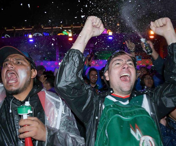 FIFA invita a pintar de verde el Fan Fest del Zócalo FIFA invita a pintar de verde el Fan Fest del Zócalo