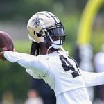 Acuerda Alvin Kamara seguir una temporada m&aacute;s en Nueva Orleans