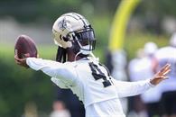 Acuerda Alvin Kamara seguir una temporada más en Nueva Orleans Acuerda Alvin Kamara seguir una temporada más en Nueva Orleans