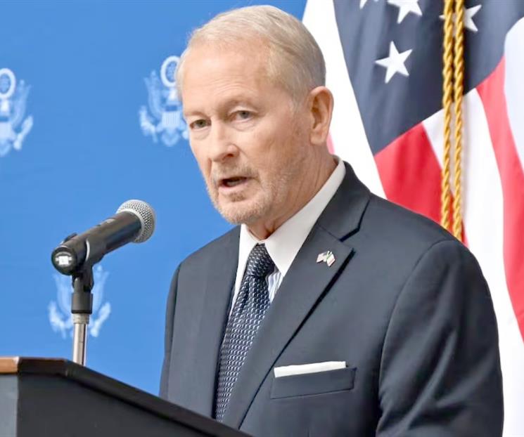 Le da Johnson bienvenida a Sheinbaum en Estados Unidos Le da Johnson bienvenida a Sheinbaum en Estados Unidos