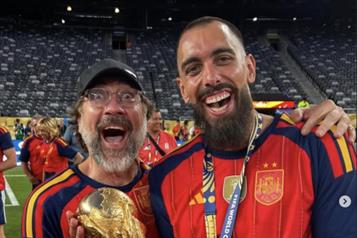 Celebran famosos el campeonato del mundo de Espa&ntilde;a