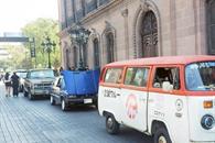 Protestan con caravana por el cierre del Museo del Auto Protestan con caravana por el cierre del Museo del Auto