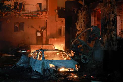 Lanza Rusia intenso bombardeo sobre la capital de Ucrania