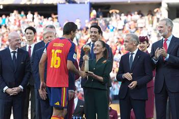 "Una gran celebración de alegría, emoción y unión entre los pueblos" "Una gran celebración de alegría, emoción y unión entre los pueblos"