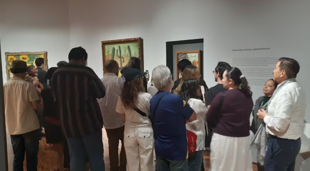 Larga fila para ver por última vez Colección Gelman en MAM Larga fila para ver por última vez Colección Gelman en MAM