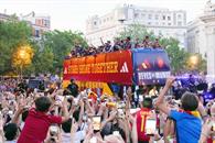 Recibe España a los campeones Recibe España a los campeones