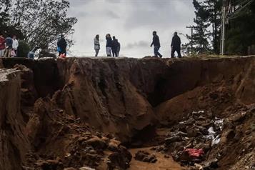 Un fuerte temporal en Chile deja diez muertos y 100.000 aislados
