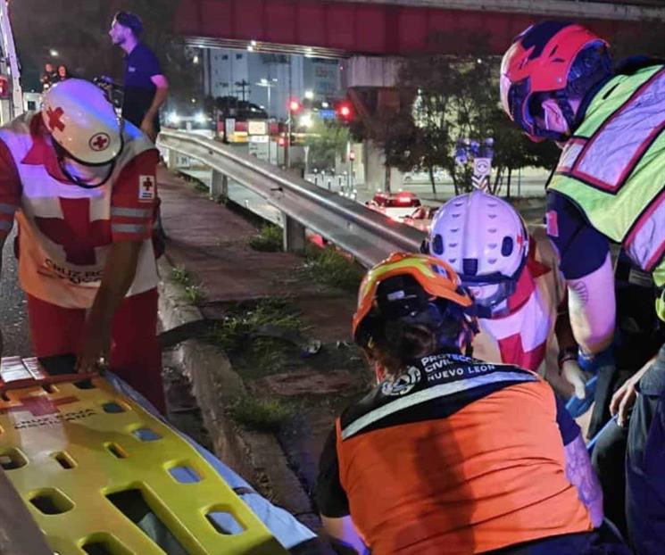 Choque entre autos deja 8 heridos en Avenida Gonzalitos Choque entre autos deja 8 heridos en Avenida Gonzalitos