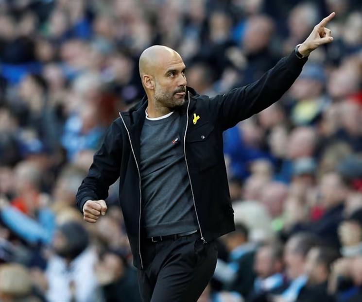 Maldini busca a Guardiola para dirigir a Italia Maldini busca a Guardiola para dirigir a Italia