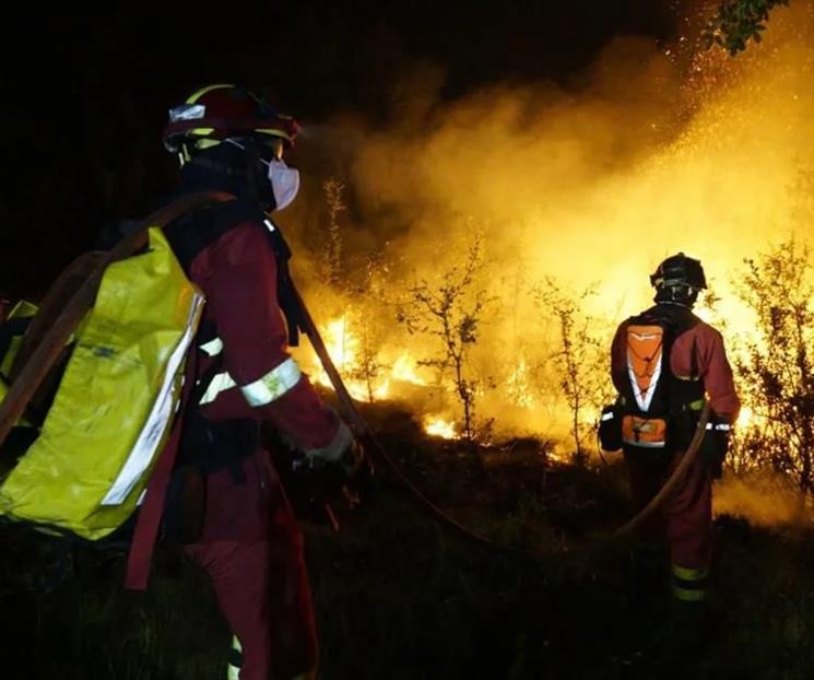 Incendio al norte de Madrid deja 26.000 hectáreas calcinadas Incendio al norte de Madrid deja 26.000 hectáreas calcinadas