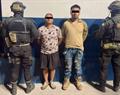 Detienen a individuos con equipo b&eacute;lico