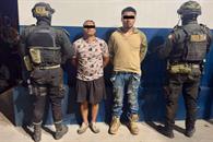 Detienen a individuos con equipo b&eacute;lico