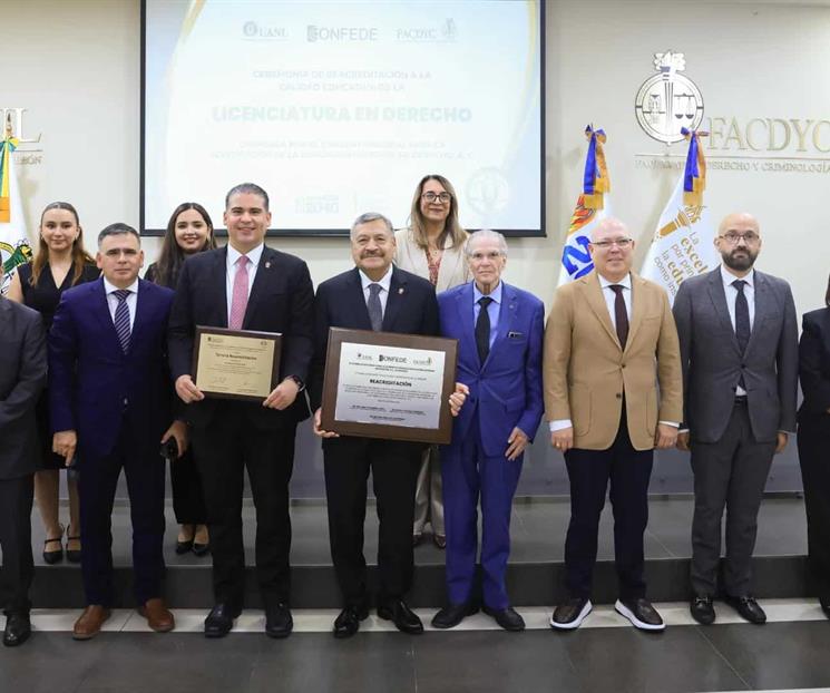 Reacreditan programa acad&eacute;mico de Licenciatura en Derecho