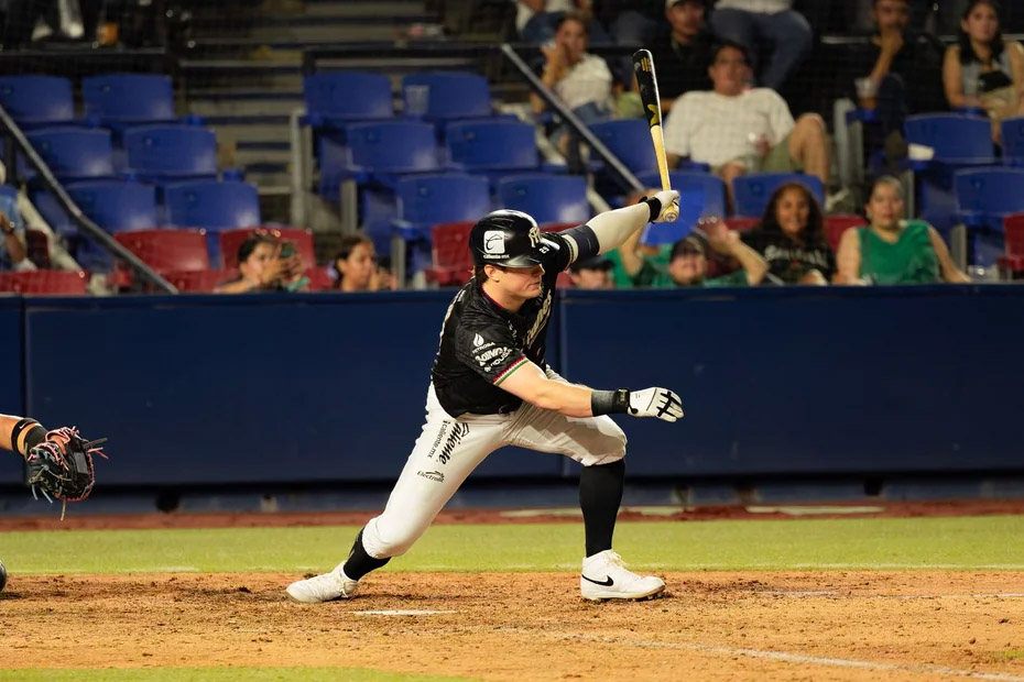 Ganan Sultanes a Saraperos en extrainnings