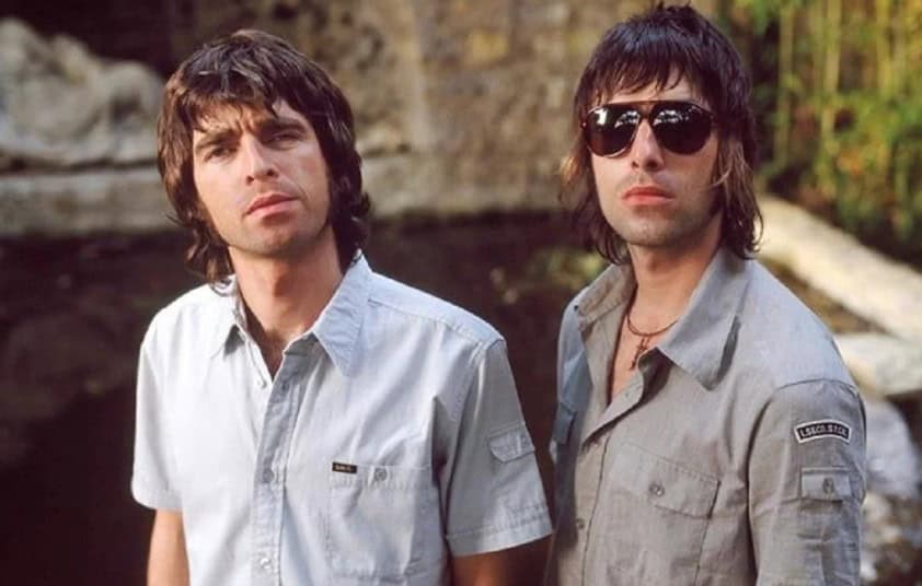 Supera Oasis a The Beatles en récord de álbumes vendidos en UK Supera Oasis a The Beatles en récord de álbumes vendidos en UK
