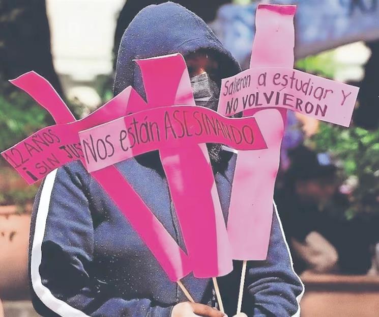 Recibe Comisión Permanente iniciativa de feminicidio Recibe Comisión Permanente iniciativa de feminicidio