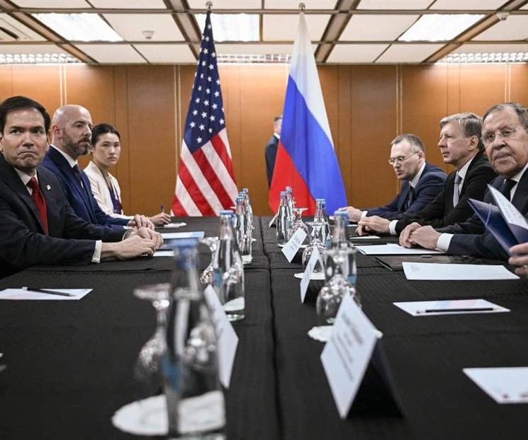 Lavrov califica de inaceptable apoyo militar de EU a Kiev