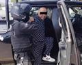 Intenta cambiar cheque de talonario que se encontr&oacute; y lo detienen