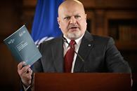 Países de la CPI destituyen al fiscal Karim Khan Países de la CPI destituyen al fiscal Karim Khan