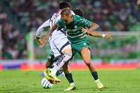 Atlas le pega al Santos