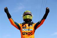 Abandona Checo en Hungr&iacute;a y gana Norris