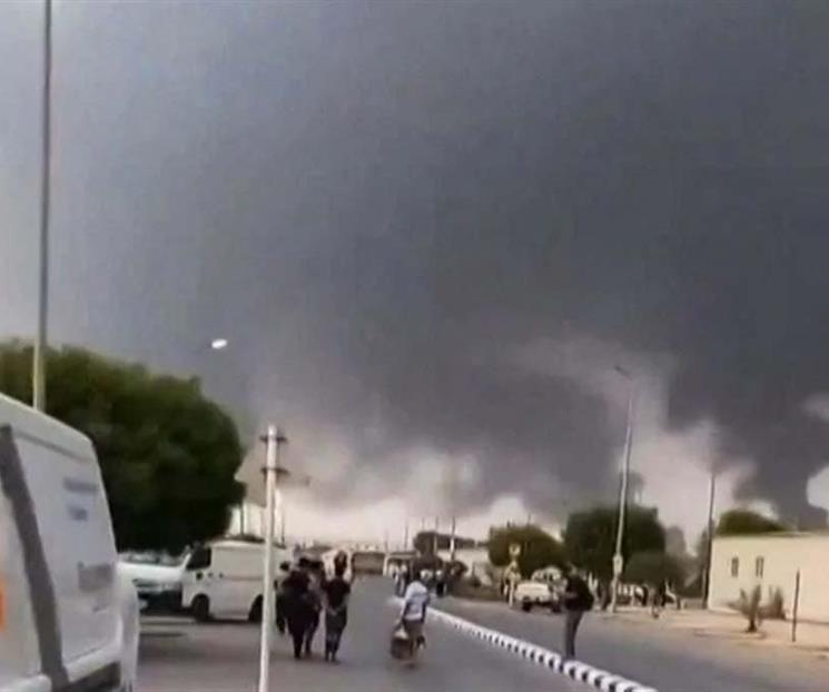 Atacan hutíes con drones petrolera de Arabia Saudita Atacan hutíes con drones petrolera de Arabia Saudita