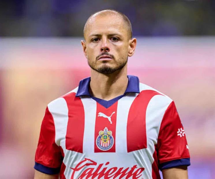 Firma Chicharito Hern&aacute;ndez con el Atl&eacute;tico Dallas