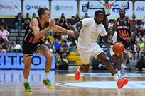 Gana Fuerza Regia y barren serie ante Mexicali