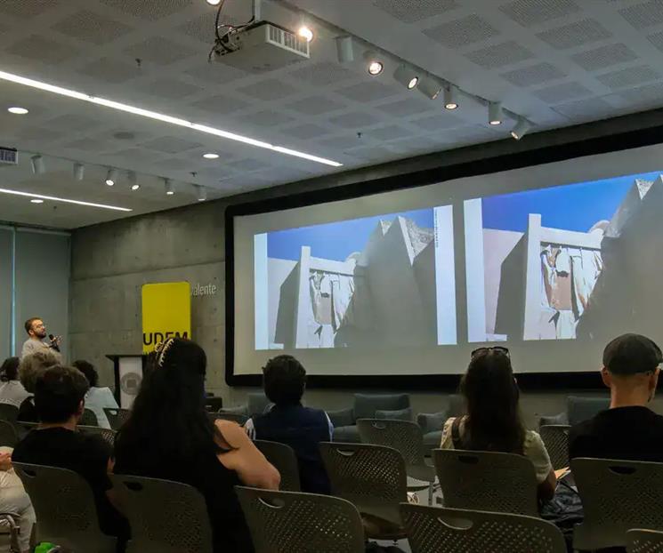 Presentan proyectos de investigaci&oacute;n y creaci&oacute;n en Coloquio +IDEA