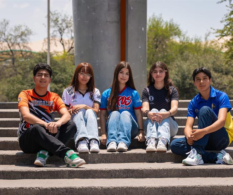 Refuerzan alumnos de la UANL su ingl&eacute;s en Canad&aacute;